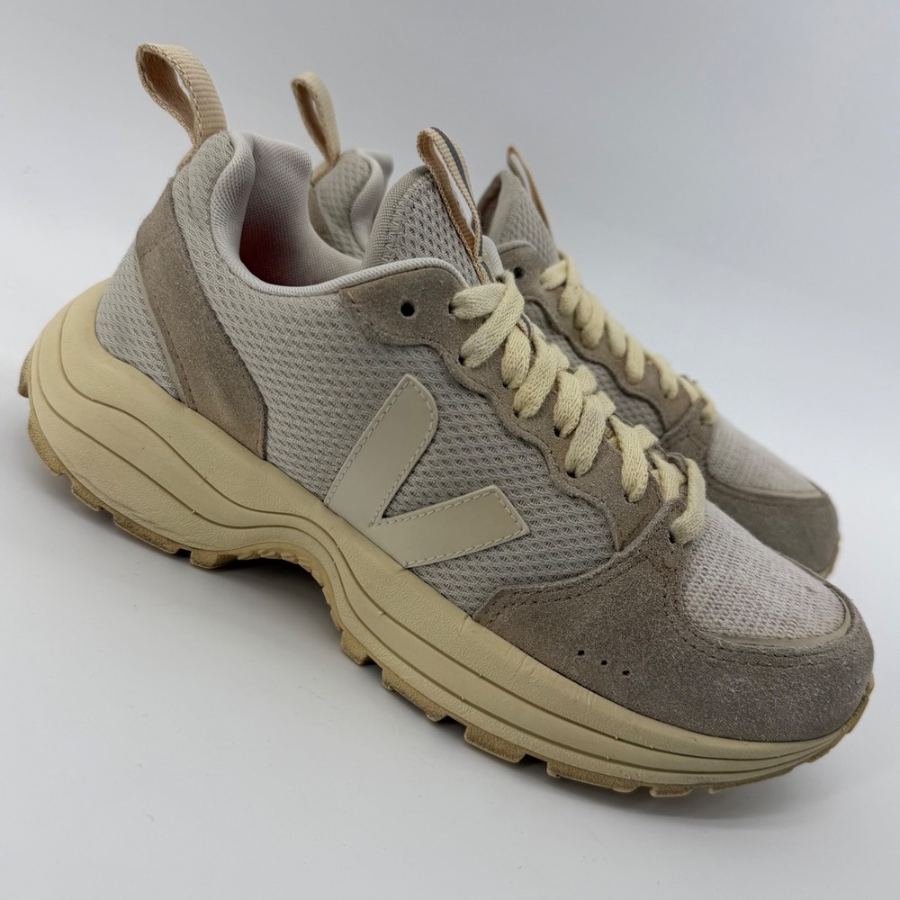 VEJA Venturi Alveomesh Sneakers Womens 7 EU 38 Pierre Natural White Suede Mesh
